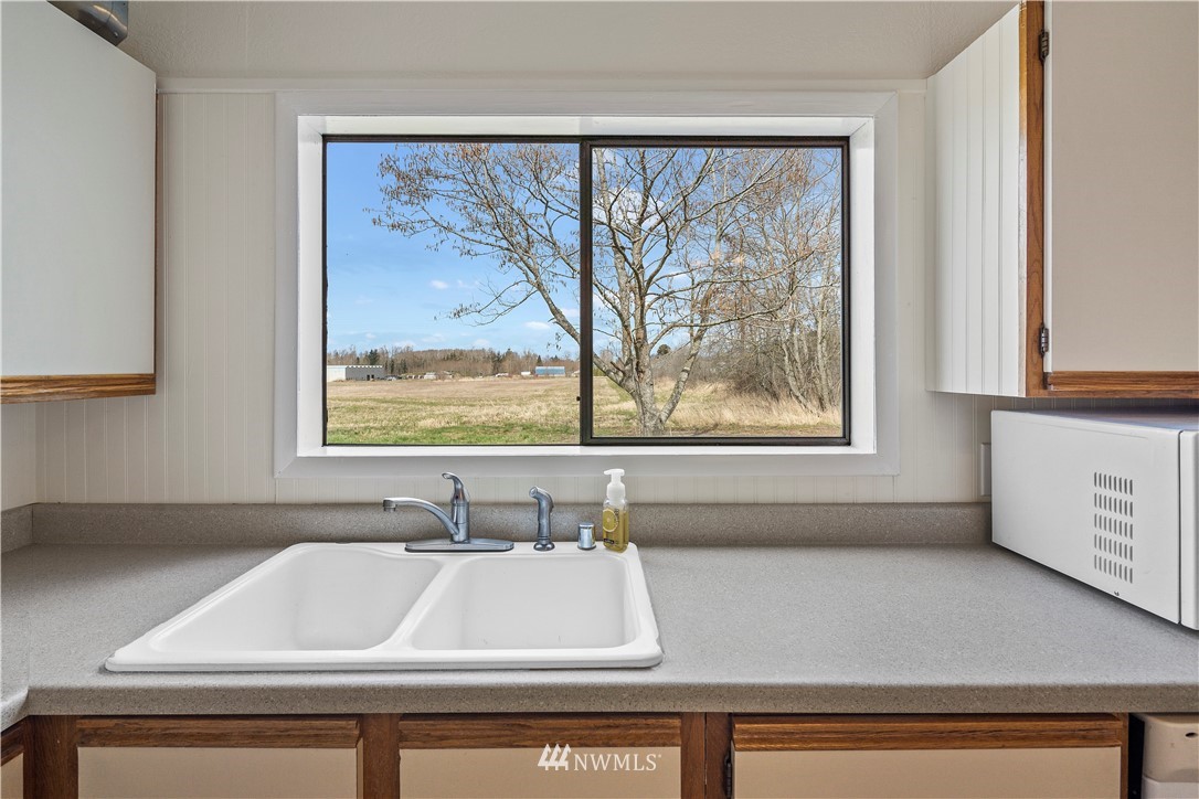 6903 Kickerville Road Ferndale, WA 98248 - Photo 19 of 39