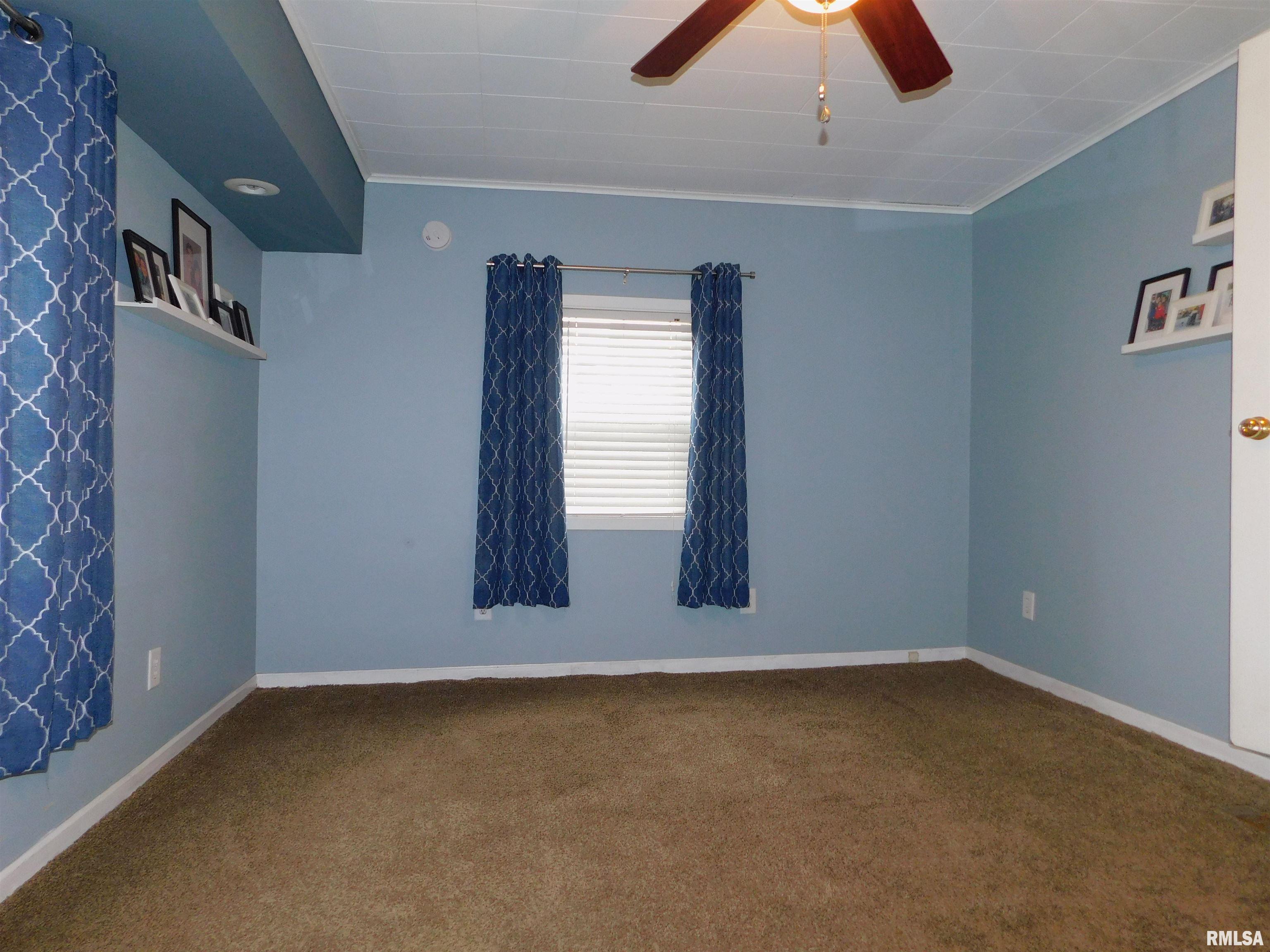 231 43rd Street Moline, IL 61265 - Photo 7 of 14 Gallery Image 7
