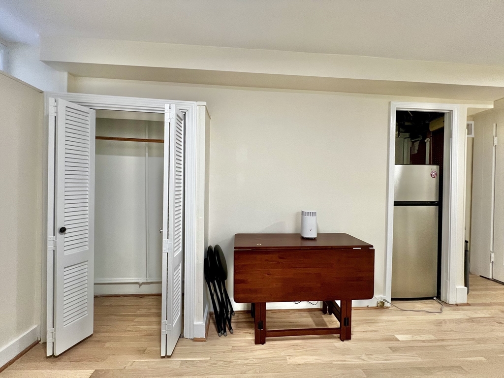 46 Central Street, Unit B2 Auburndale, MA 02466 - Photo 2 of 9