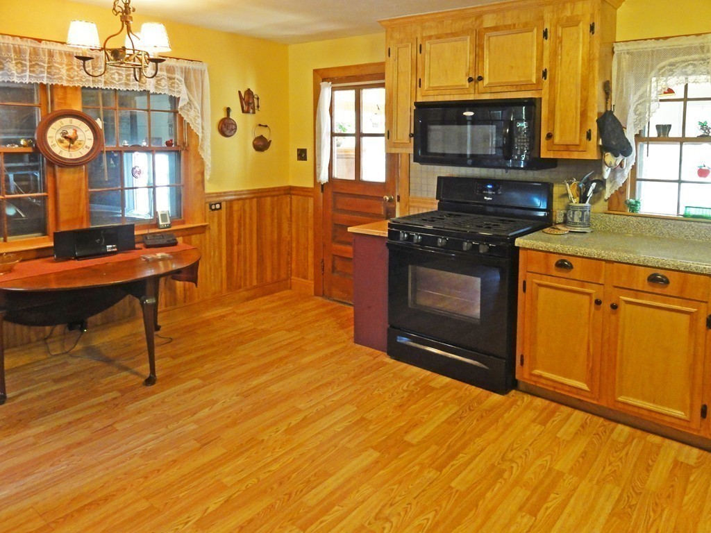6 Depot Road Harvard, MA 01451 - Photo 8 of 25