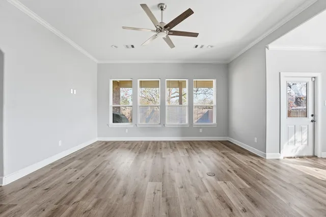 $300,000 | 317 South Idaho Street, La Porte, TX 77571