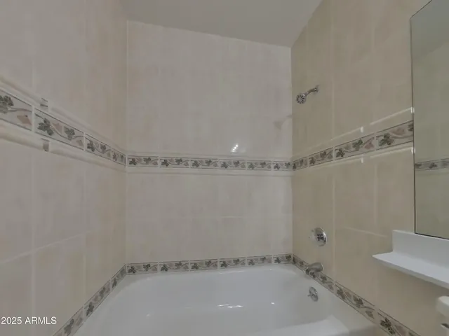 $2,019 | 1128 West Hermosa Drive, Tempe, AZ 85282