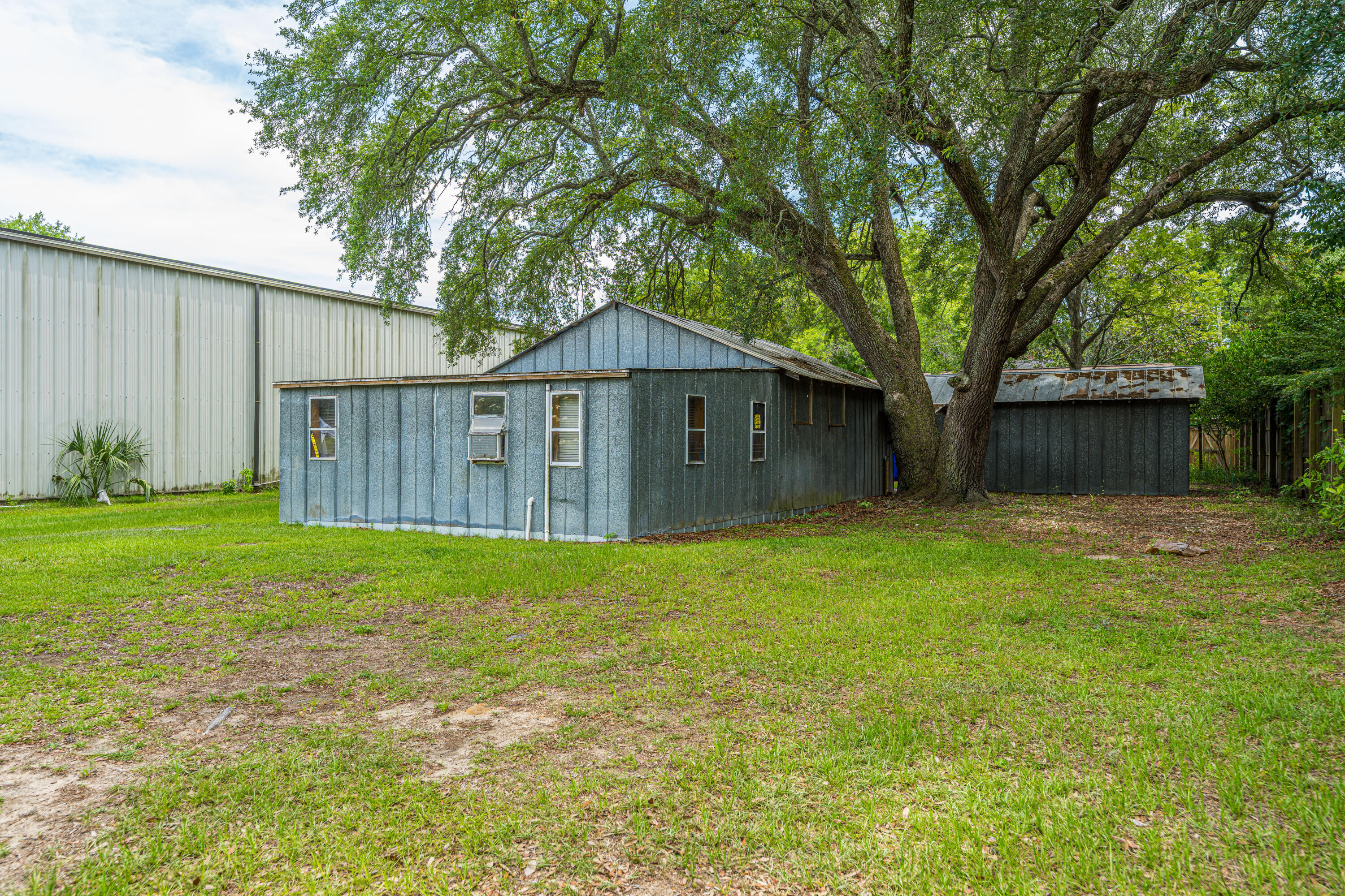1182 Russell Drive Mount Pleasant, SC 29464 - Photo 37 of 57