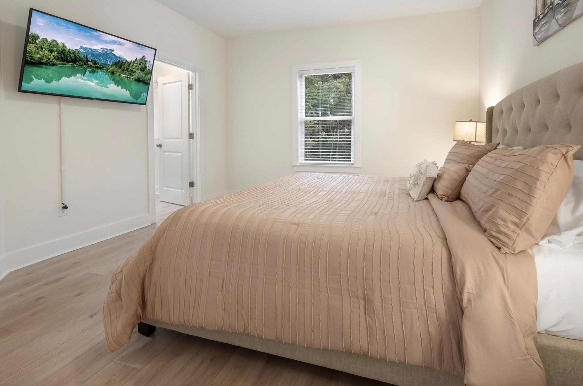 1577 Metropolitan Boulevard, Unit 4 Tallahassee, FL 32308 - Photo 4 of 19