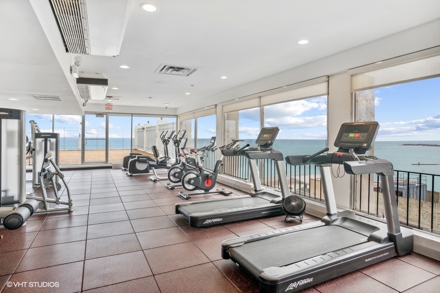 6171 North Sheridan Road, Unit 1204 Chicago, IL 60660 - Photo 13 of 15 a view of a room with gym equipment