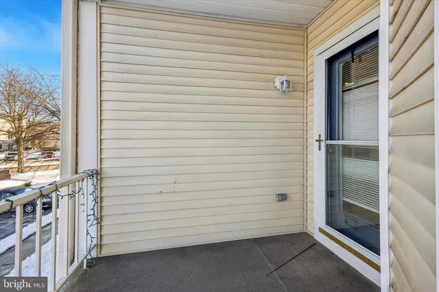 $284,000 | 238 Colette Court, Levittown, PA 19057