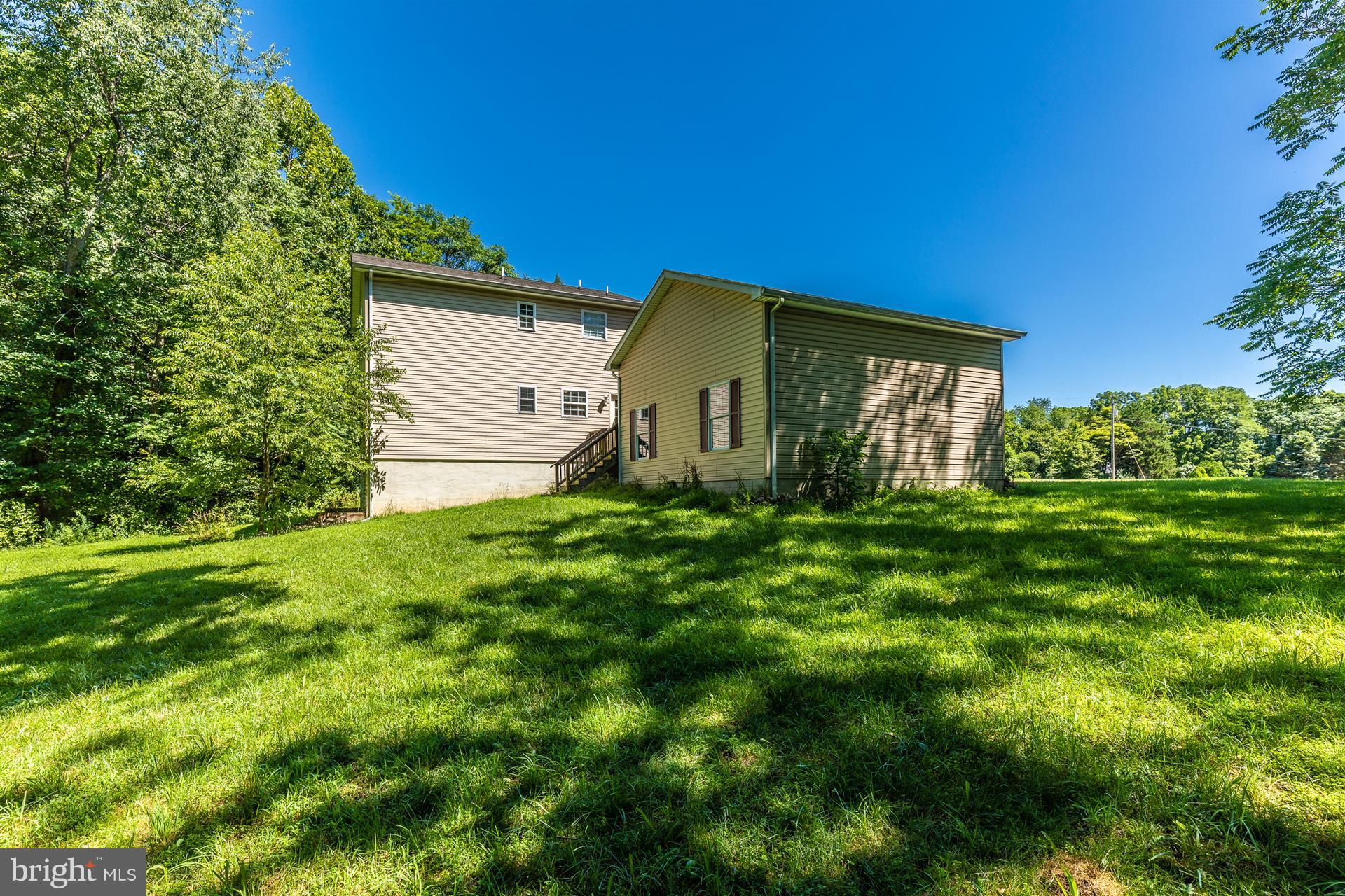 146 Clearview Road Hedgesville, WV 25427 - Photo 27 of 30 Exterior (Rear)