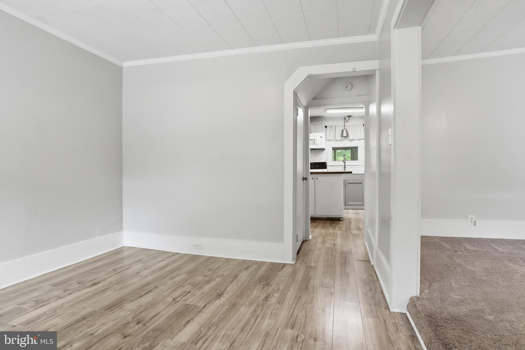 105 East Maple Street Dallastown, PA 17313 - Photo 6 of 54