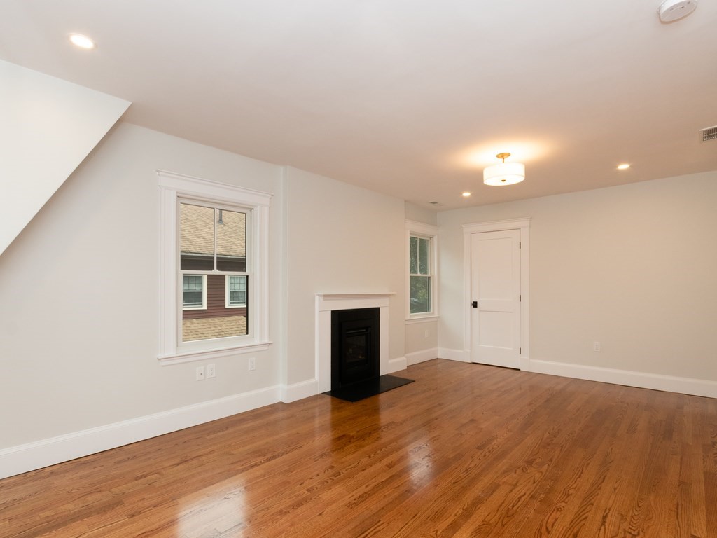 36 Orchard Road Brookline, MA 02445 - Photo 29 of 42 Gallery Image 29
