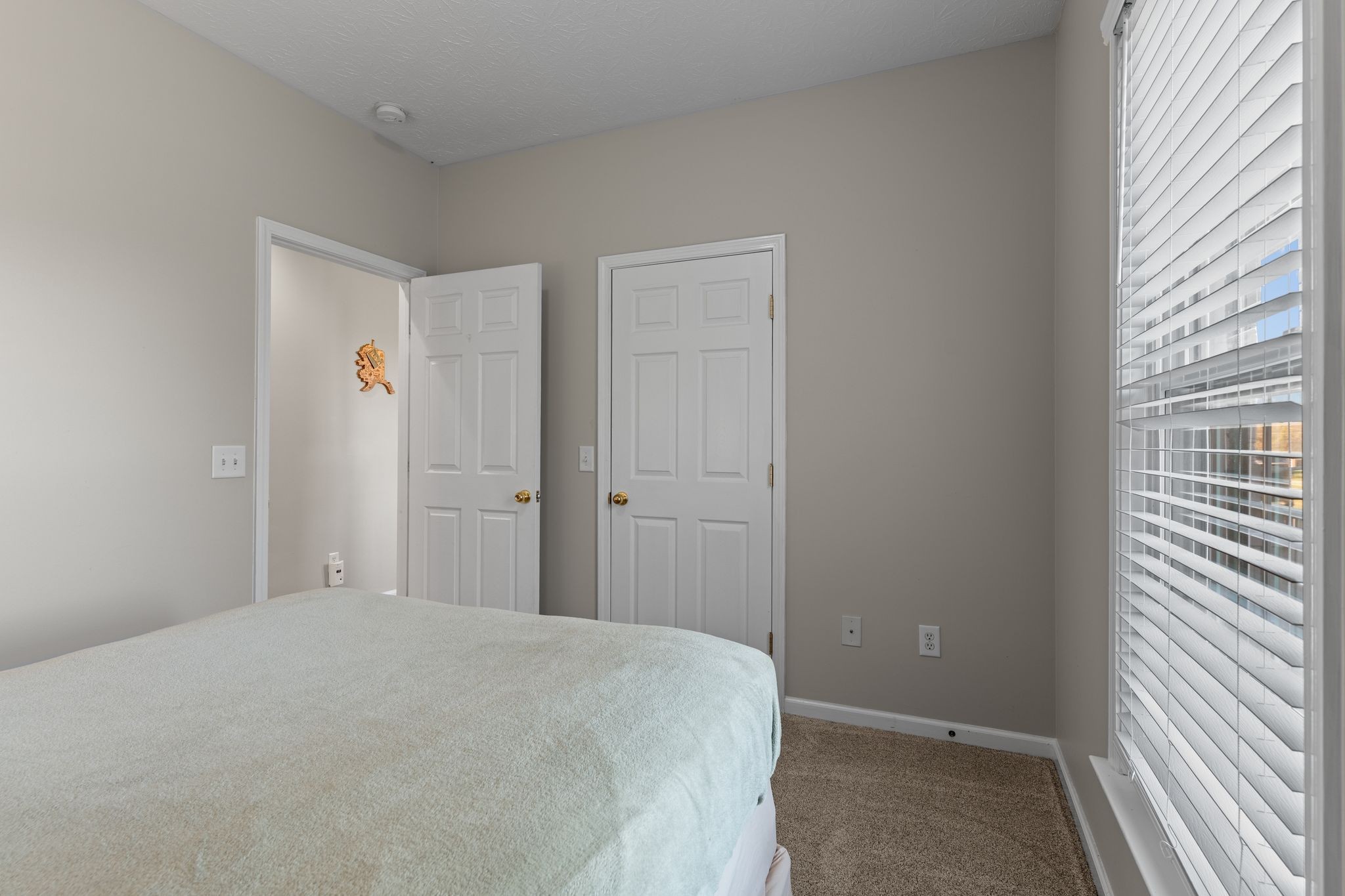 3736 Armstrong Road Springfield, TN 37172 - Photo 18 of 60 a bedroom with a bed and a window