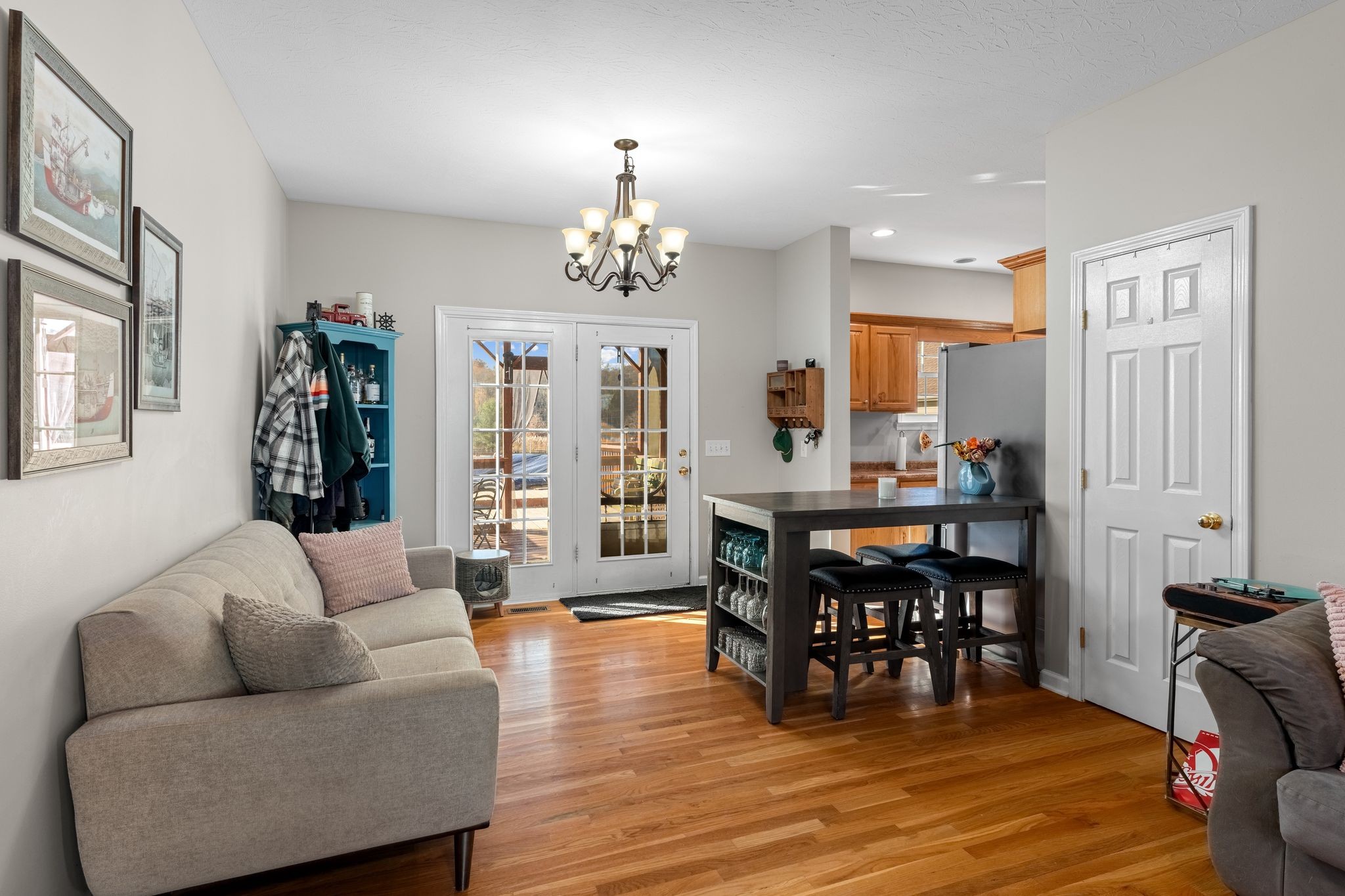 3736 Armstrong Road Springfield, TN 37172 - Photo 9 of 60 a living room with furniture and wooden floor