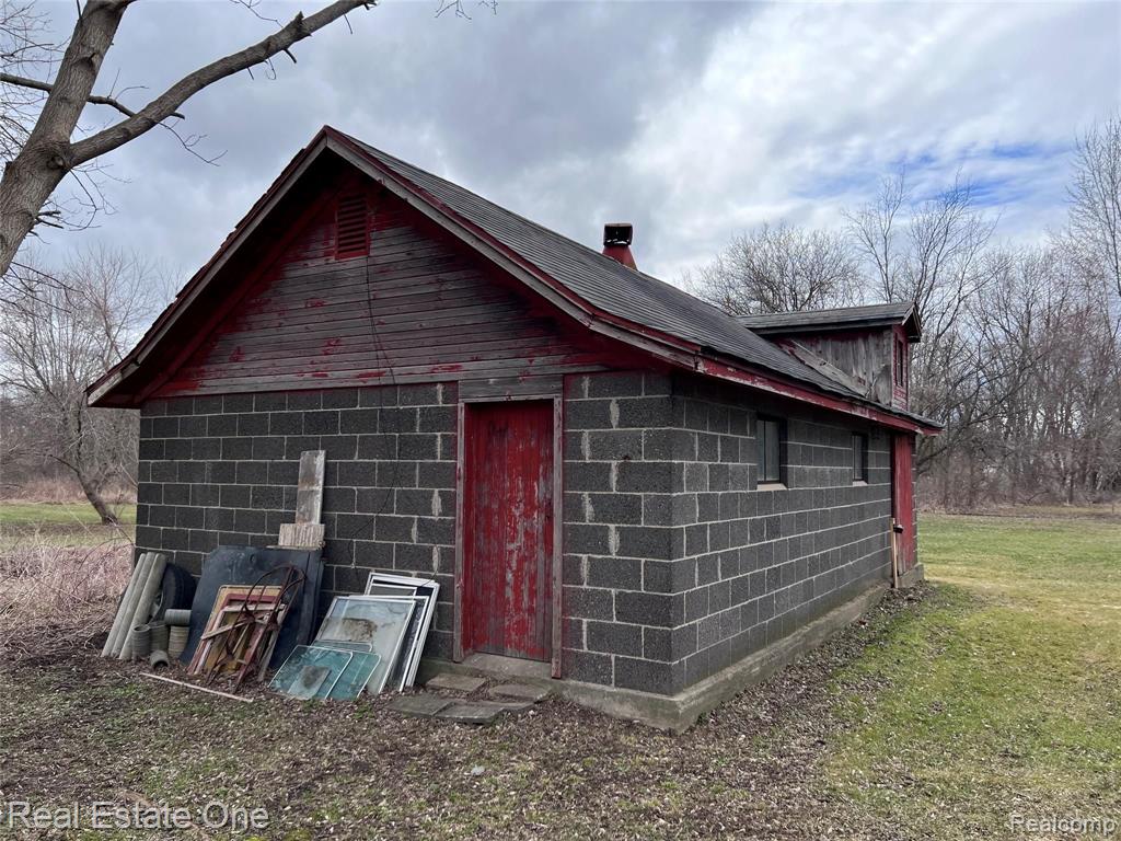 6304 East Coldwater Road Flint, MI 48506 - Photo 54 of 59