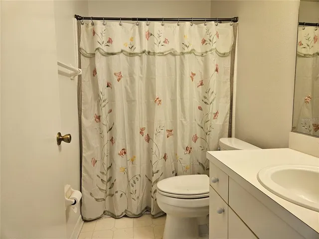 a close up view of washer and dryer