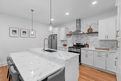 $599,000 | 1258 1st Avenue South, Unit B, Nashville, TN 37210