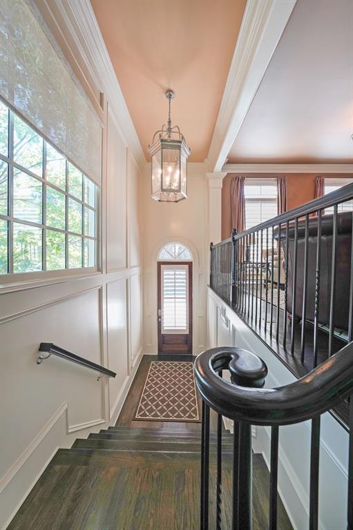 9062 Riverbend Manor Alpharetta, GA 30022 - Photo 5 of 36 a view of entryway with a front door
