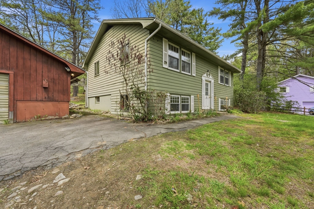 390 State Street Amherst, MA 01002 - Photo 3 of 36