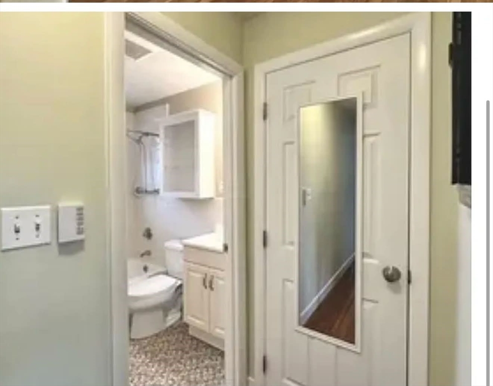 48 Emerson Gardens Road, Unit 48 Lexington, MA 02420 - Photo 8 of 12