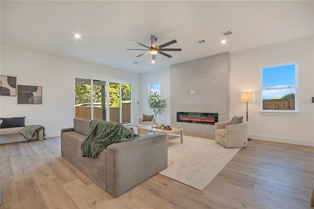 2005 Hearne Avenue Dallas, TX 75208 - Photo 11 of 37