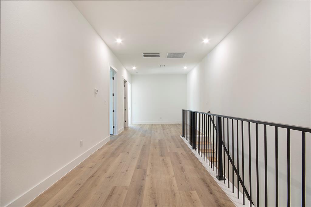 2005 Hearne Avenue Dallas, TX 75208 - Photo 19 of 37