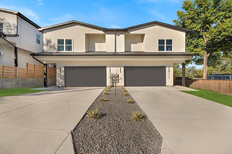 2005 Hearne Avenue Dallas, TX 75208 - Photo 2 of 37