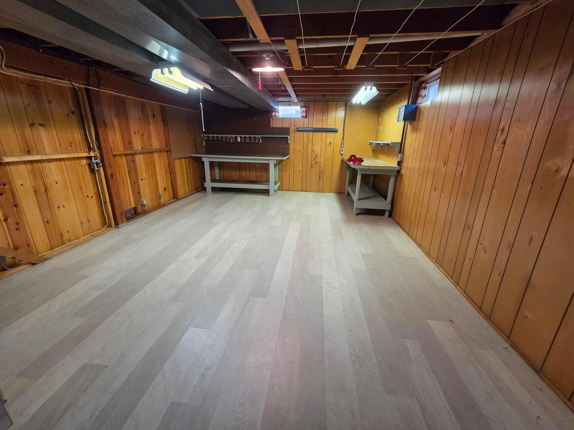 2202 Windsor Road Albert Lea, MN 56007 - Photo 33 of 44