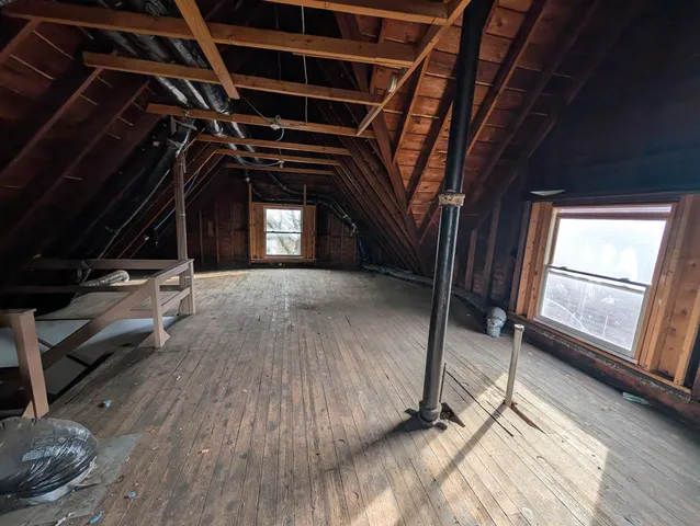 $214,900 | 2631 North Richards Street, Milwaukee, WI 53212