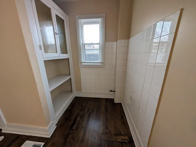 $214,900 | 2631 North Richards Street, Milwaukee, WI 53212