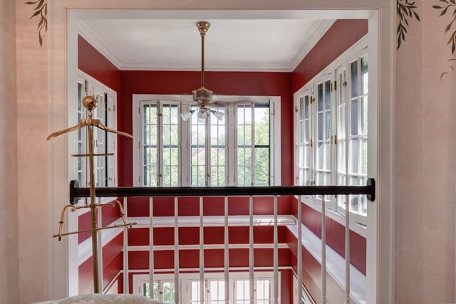 $625,000 | 542 Sheridan Road, Unit 2, Evanston, IL 60202