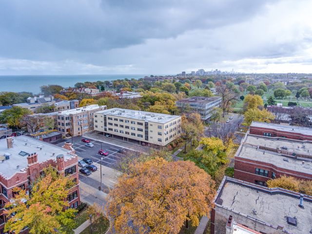 $625,000 | 542 Sheridan Road, Unit 2, Evanston, IL 60202