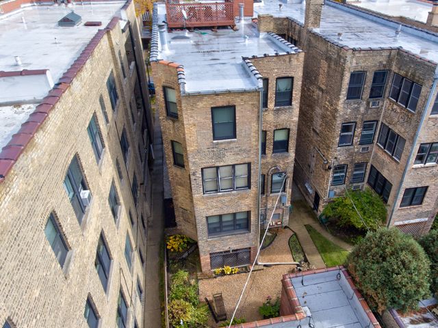 $625,000 | 542 Sheridan Road, Unit 2, Evanston, IL 60202