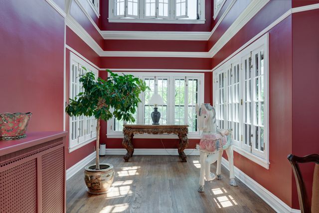 $625,000 | 542 Sheridan Road, Unit 2, Evanston, IL 60202