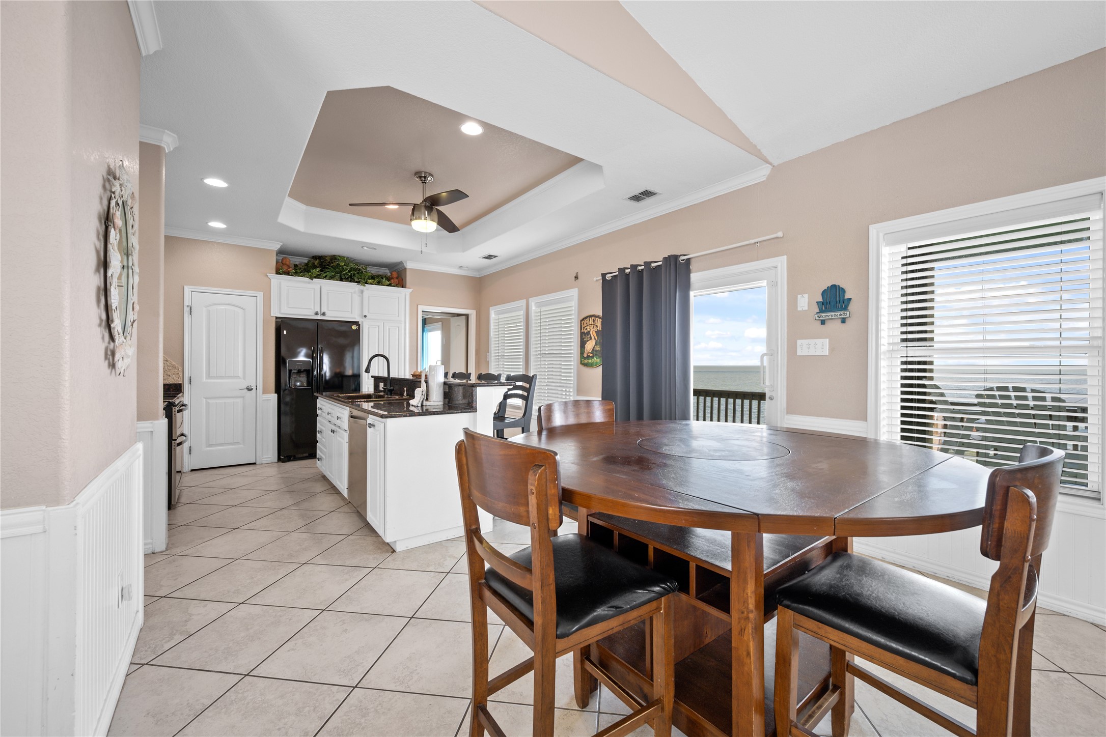 740 Copano Cove Road Rockport, TX 78382 - Photo 11 of 41