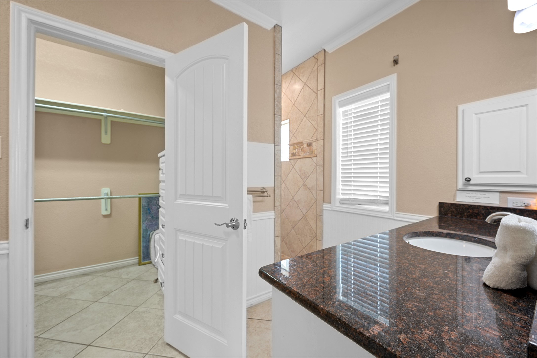 740 Copano Cove Road Rockport, TX 78382 - Photo 23 of 41