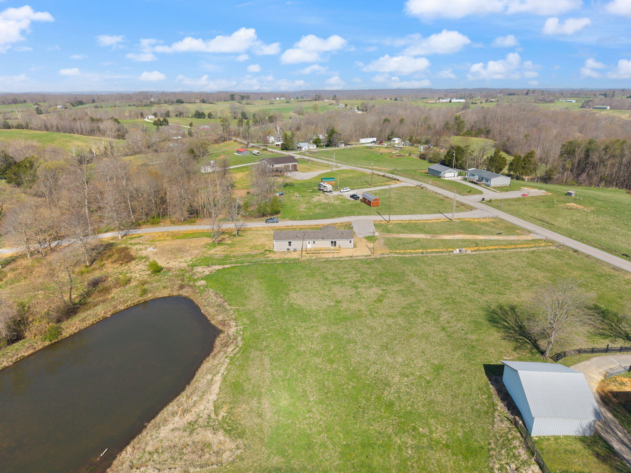 906 Denney Road Albany, KY 42602 - Photo 25 of 81 Aerial