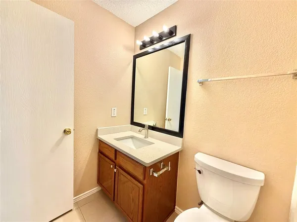 $2,200 | 7409 Cresswell Drive, Arlington, TX 76001
