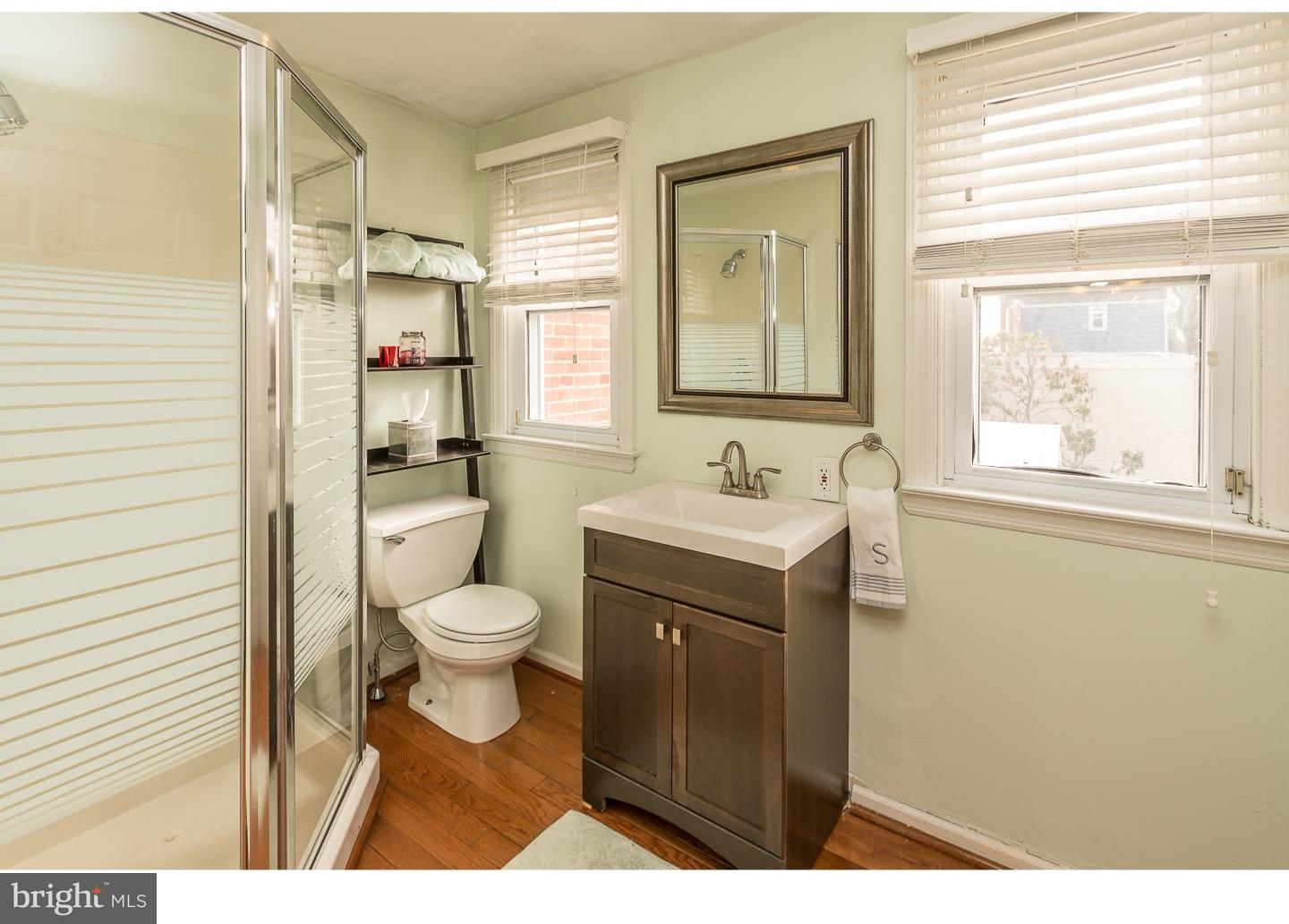 804 Earlington Road Havertown, PA 19083 - Photo 12 of 25 Bathroom