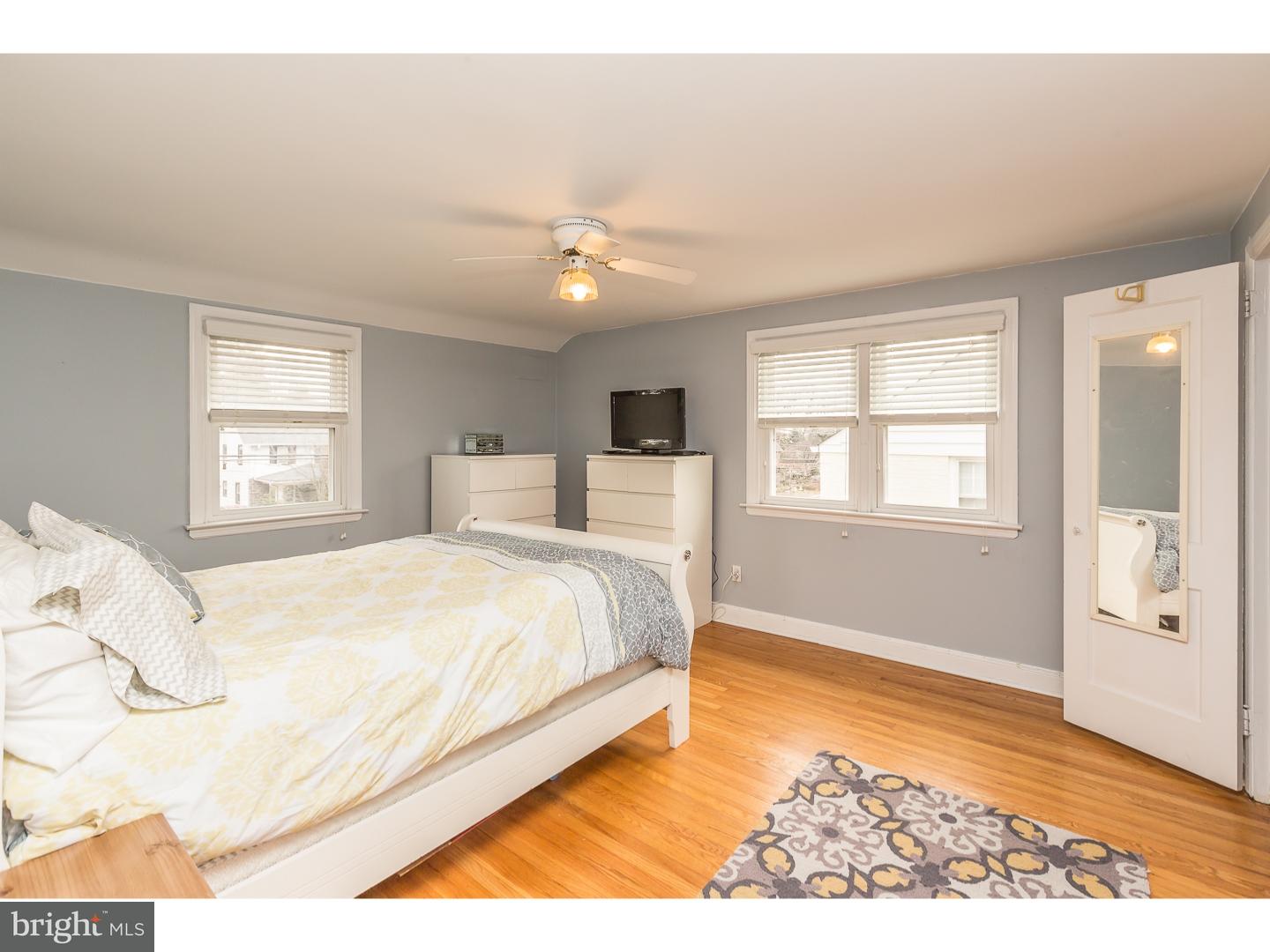 804 Earlington Road Havertown, PA 19083 - Photo 15 of 25 Bedroom - Main