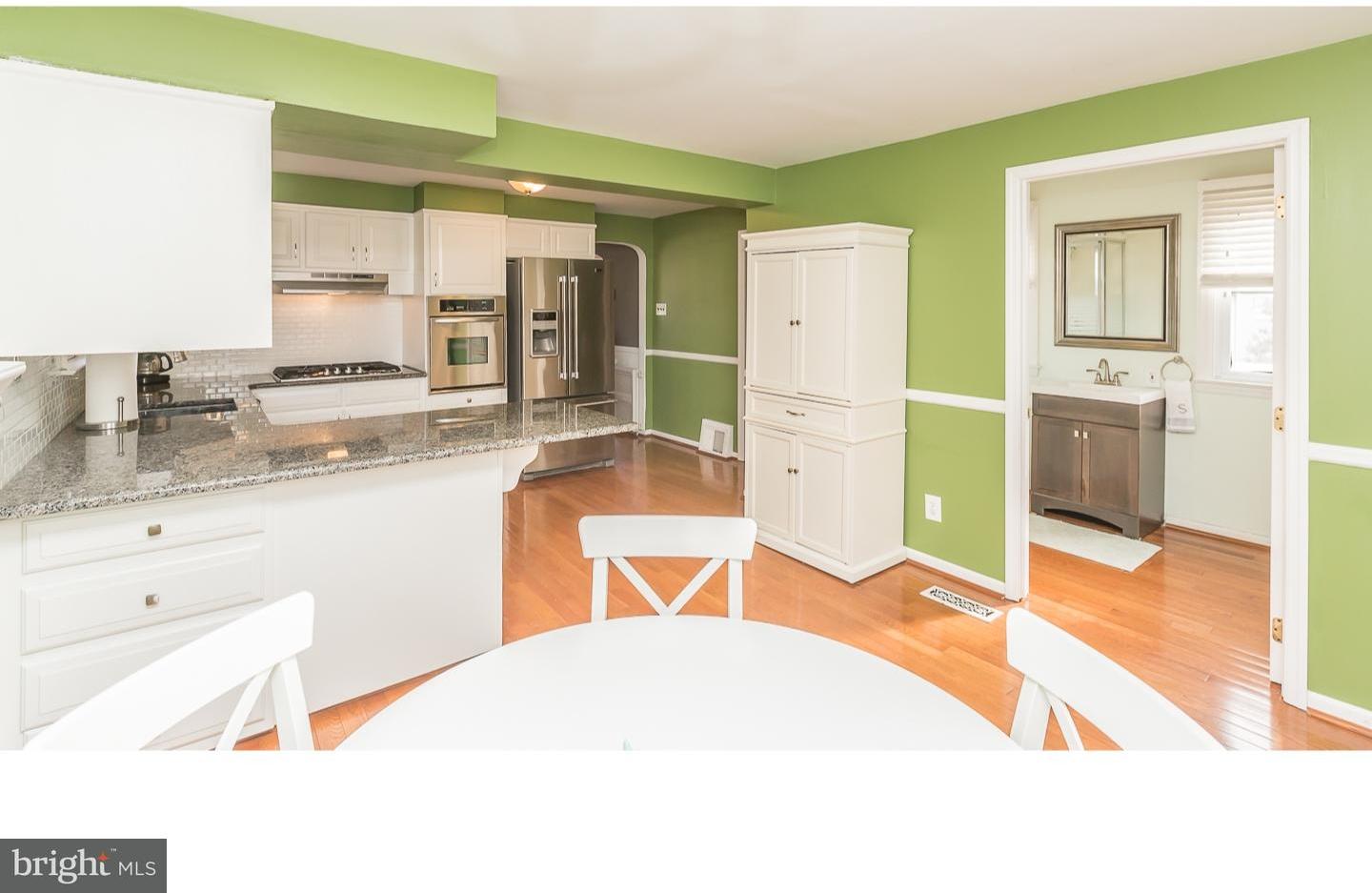 804 Earlington Road Havertown, PA 19083 - Photo 10 of 25 Kitchen