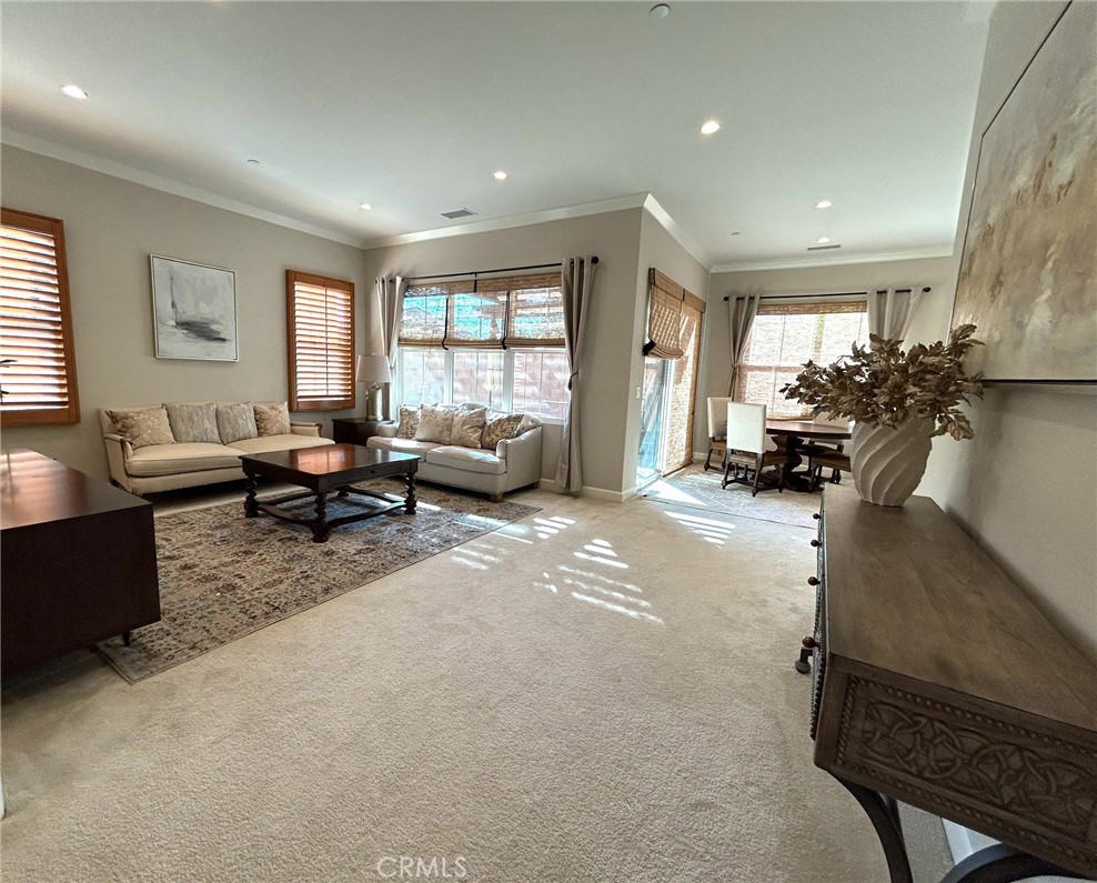 86 Meander Irvine, CA 92620 - Photo 3 of 33