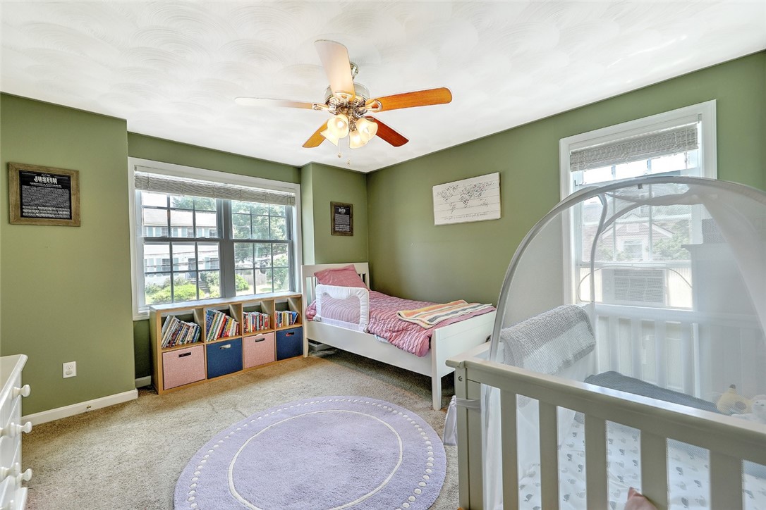 232 Iroquois Road Cumberland, RI 02864 - Photo 31 of 44