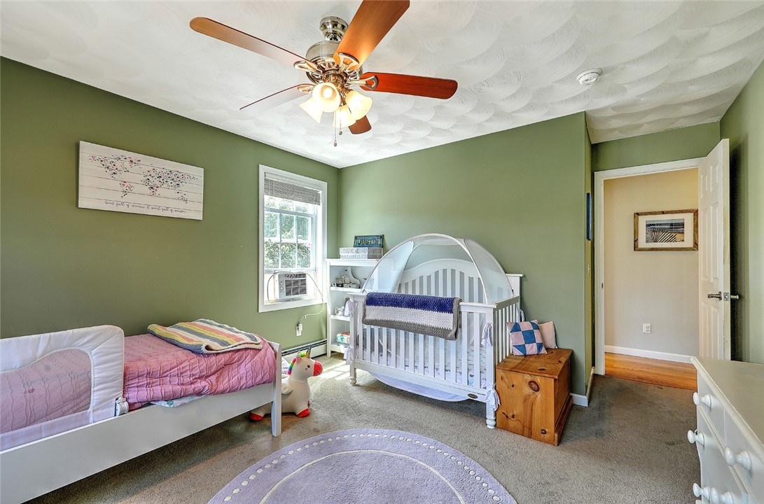 232 Iroquois Road Cumberland, RI 02864 - Photo 32 of 44