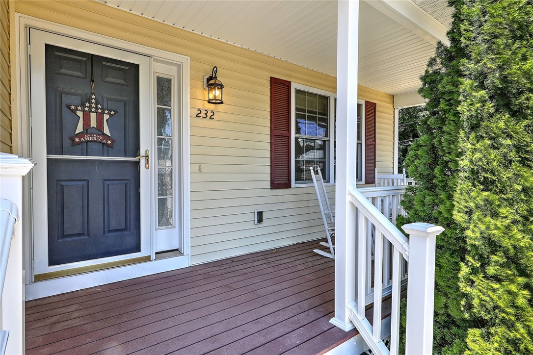 232 Iroquois Road Cumberland, RI 02864 - Photo 5 of 44