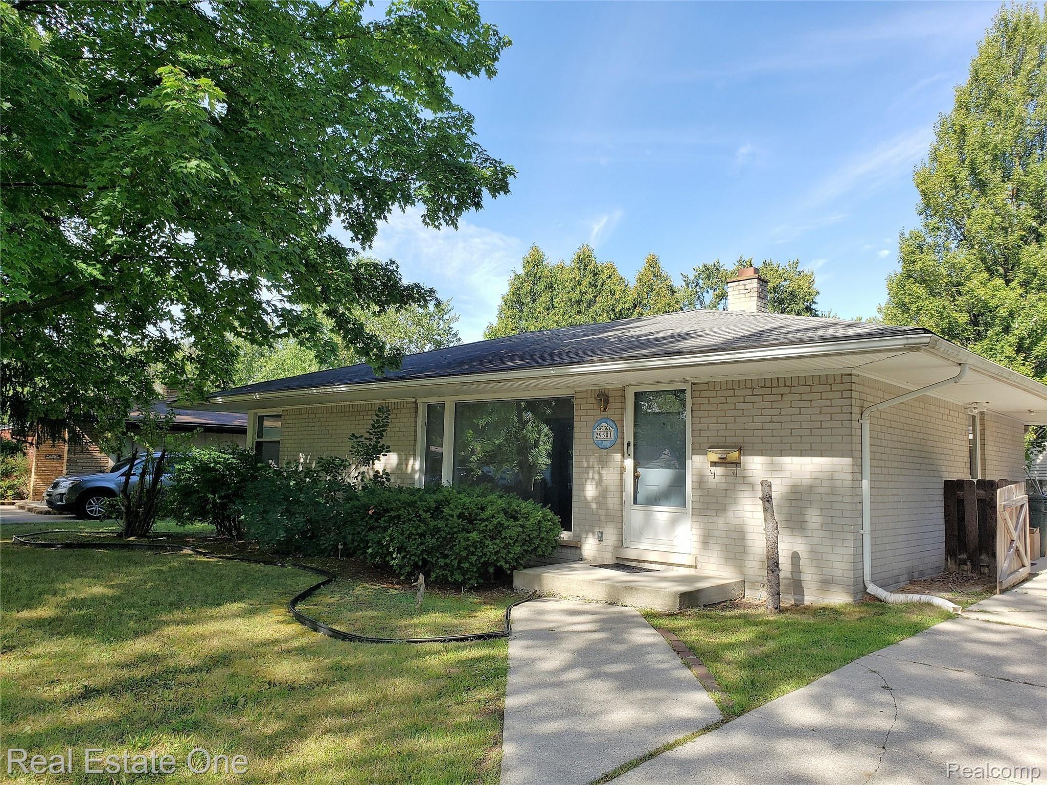 29501 Fall River Road Southfield, MI 48076 - Photo 30 of 30 20190830_105353.jpg