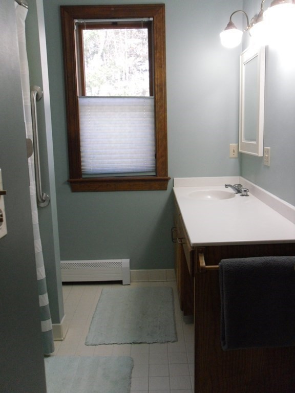 11 Gates Road Middleton, MA 01949 - Photo 15 of 28 Gallery Image 15