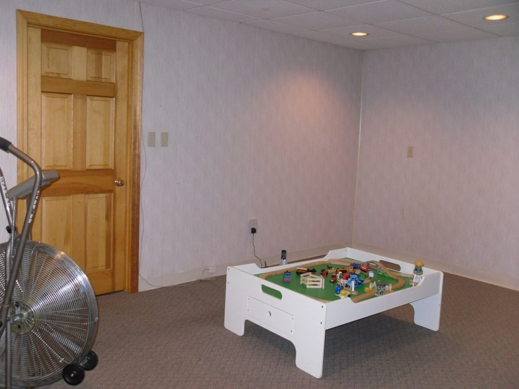 11 Gates Road Middleton, MA 01949 - Photo 21 of 28 Gallery Image 21