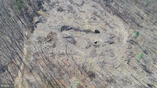 $619,000 | 121 Sweetbriar Lane, Winchester, VA 22603