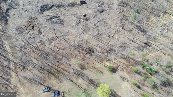 $619,000 | 121 Sweetbriar Lane, Winchester, VA 22603