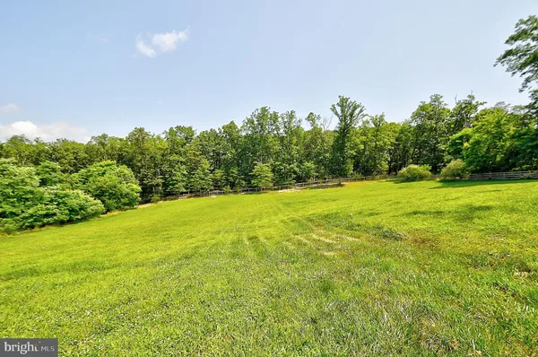 $619,000 | 121 Sweetbriar Lane, Winchester, VA 22603