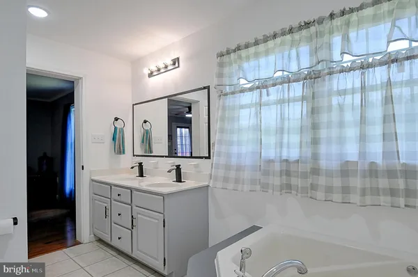 $619,000 | 121 Sweetbriar Lane, Winchester, VA 22603