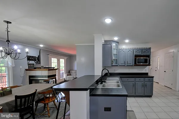 $619,000 | 121 Sweetbriar Lane, Winchester, VA 22603